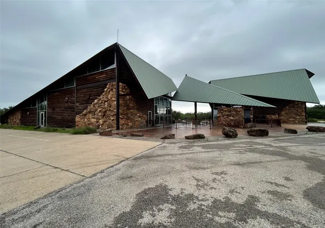 Homes for sale in Gordon, TX | 317 Canyon Lake Rd, Gordon, TX 76453 | MLS# 21257910
