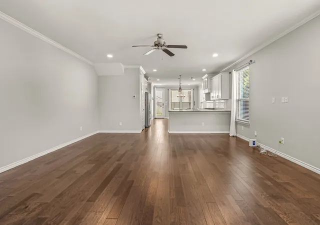 4th image of 3711 Byers Ave, Fort Worth, TX 76107 | MLS# 21255504
