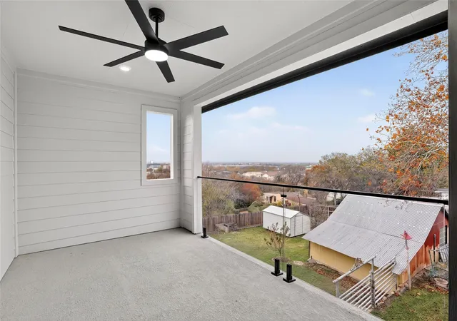 Photo 4 of Single family home for sale at 2007 N Montclair Ave, Dallas, TX 75208 | MLS# 21257916 | Listing updated on 2026-08-18