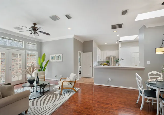 Homes for sale in Irving, TX | 8620 Forest Glen Dr, Irving, TX 75063 | MLS# 21257615