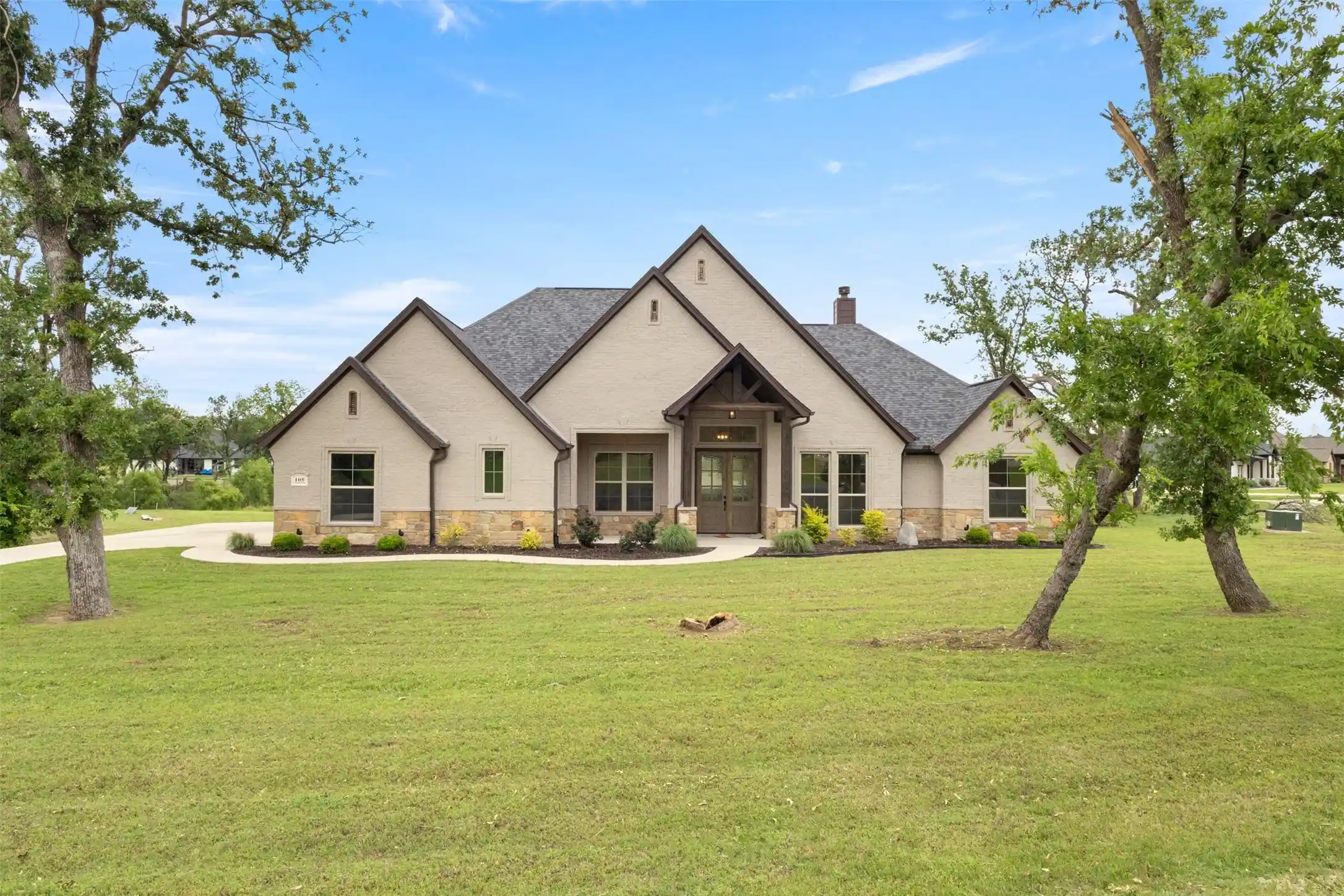 Photo 1 of Single family home for sale at 105 Clayton Xing, Springtown, TX 76082 | MLS# 21250872 | Listing updated on 2026-10-15