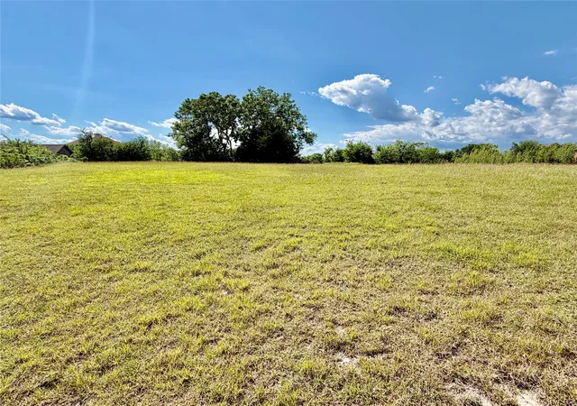 Photo 1 of Land for sale at 12 Monarch Dr, Denison, TX 75020 | MLS# 21258177 | Listing updated on 2026-07-13