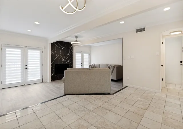 Photo 3 of Condo for sale at 4280 Cuesta Dr, Irving, TX 75038 | MLS# 21252550 | Listing updated on 2026-07-26
