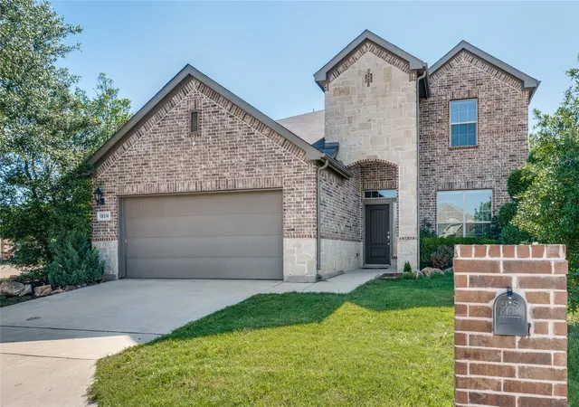Photo 3 of Single family home for sale at 13216 Ragged Spur Ct, Haslet, TX 76052 | MLS# 21258278 | Listing updated on 2026-10-05
