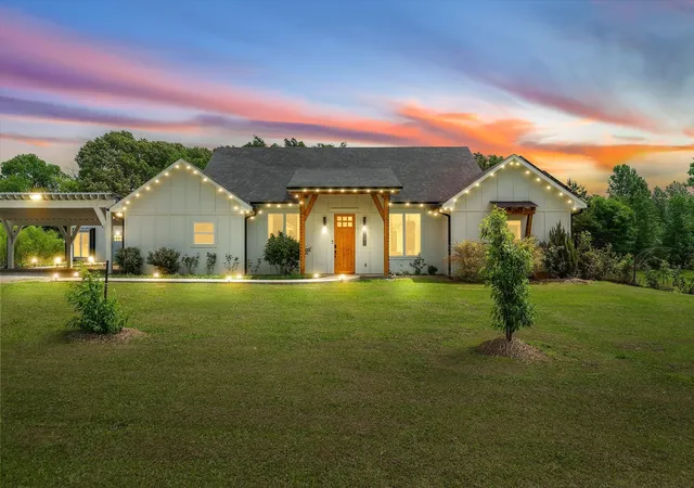 5th image of 17370 Fm 1253, Lindale, TX 75771 | MLS# 21239992