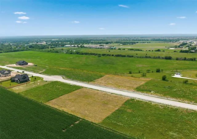 Homes for sale in China Spring, TX | 268 Lacek Mill Rd, China Spring, TX 76633 | MLS# 21258284