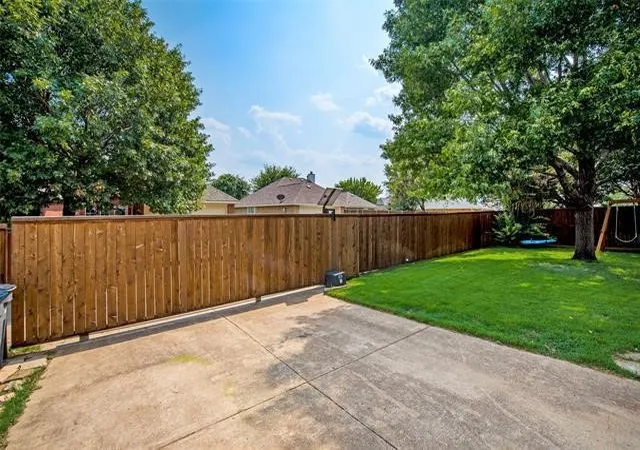Homes for sale in Allen, TX | 1429 Glendover Dr, Allen, TX 75013 | MLS# 21258327