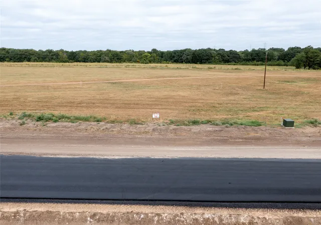 Photo 3 of Land for sale at 615 Bois D 'Arc Ln, Dodd City, TX 75438 | MLS# 21258413 | Listing updated on 2026-09-23