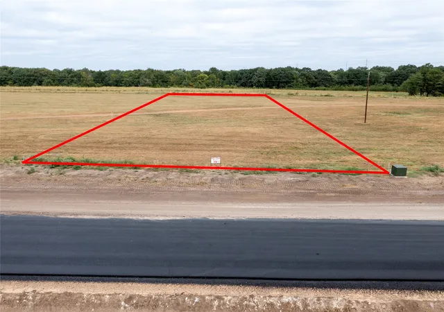 Photo 4 of Land for sale at 615 Bois D 'Arc Ln, Dodd City, TX 75438 | MLS# 21258413 | Listing updated on 2026-09-23
