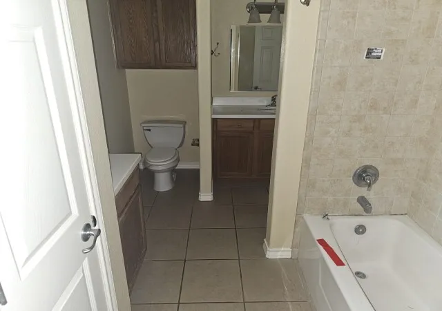 2nd image of 14422 Verdemar Dr, Corpus Christi, TX 78418
