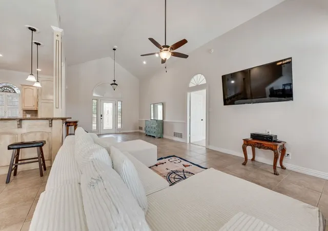 Photo 4 of Single family home for sale at 10017 Seville Dr, Fort Worth, TX 76179 | MLS# 21258434 | Listing updated on 2026-09-18