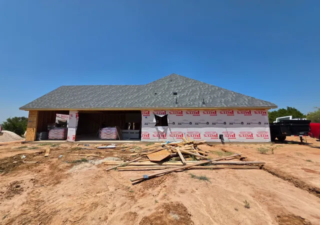 Photo 2 of Single family home for sale at 237 Jefferson Wy, Weatherford, TX 76088 | MLS# 21258461 | Listing updated on 2026-07-28