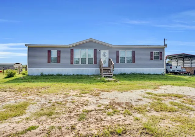 Homes for sale in Teague, TX | 379 Fm 80 S, Teague, TX 75860 | MLS# 21258488