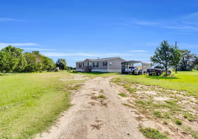 Homes for sale in Teague, TX | 379 Fm 80 S, Teague, TX 75860 | MLS# 21258488