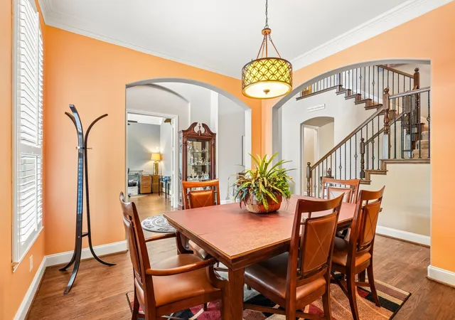 5th image of 812 Moss Cliff Cir, Mc Kinney, TX 75071 | MLS# 21258036