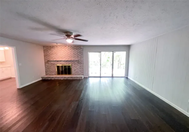 Photo 3 of Single family home for sale at 2017 Greenbriar Ln, Plano, TX 75074 | MLS# 21258578 | Listing updated on 2026-08-20