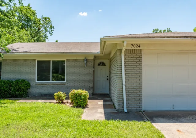 Homes for sale in North Richland Hills, TX | 7024 Shauna Dr, North Richland Hills, TX 76180 | MLS# 21258823