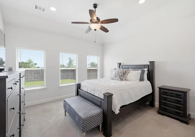 Photo 3 of Sale Pending at 3004 Chesterfield Ln, Venus, TX 76084 | MLS# 21258802 | Listing updated on 2026-07-15