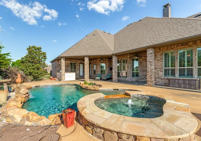 Homes for sale in Lucas, TX | 2110 Claremont Dr, Lucas, TX 75002 | MLS# 21258732
