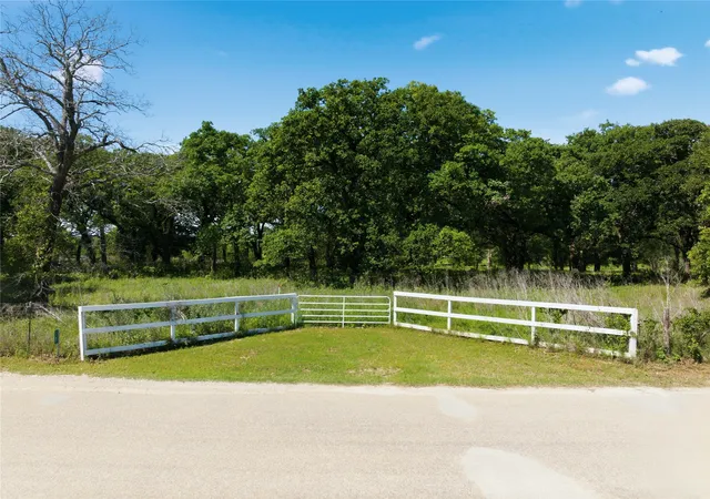Photo 3 of Land for sale at 1187 Hcr 2200, Aquilla, TX 76622 | MLS# 21258949 | Listing updated on 2026-09-23