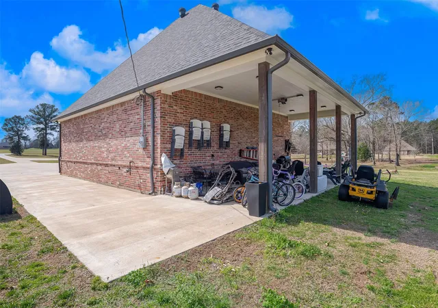 Photo 40 of Single family home for sale at 301 Easton Pvt Dr, Stonewall, LA 71078 | MLS# 21257254 | Listing updated on 2026-07-14