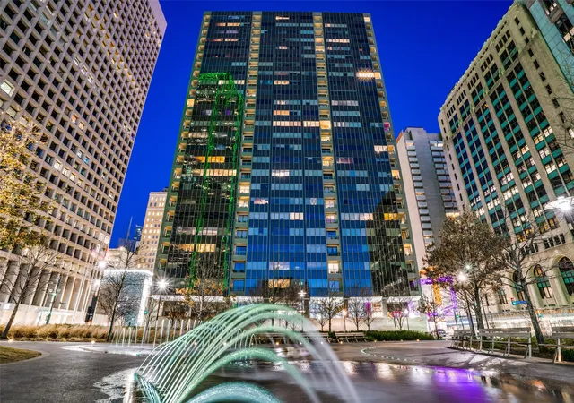 Homes for sale in Dallas, TX | 1200 Main St #1806, Dallas, TX 75202 | MLS# 21258018