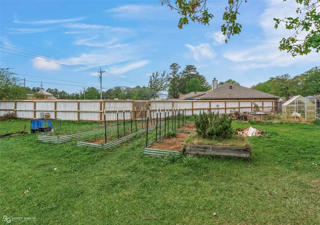 Homes for sale in Haughton, LA | 28 Sunnybrook Ln, Haughton, LA 71037 | MLS# 21258856