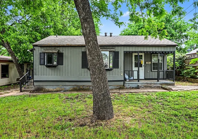 Photo 1 of Single family home for sale at 5025 N Langley Rd, Fort Worth, TX 76114 | MLS# 21252711 | Listing updated on 2026-07-17