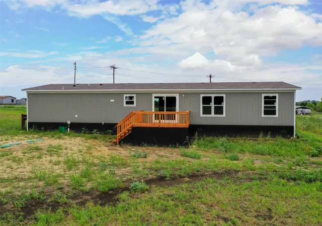 Photo 3 of Sale Pending at 1223 Old Ida Rd St, Sherman, TX 75090 | MLS# 21257765 | Listing updated on 2026-10-08