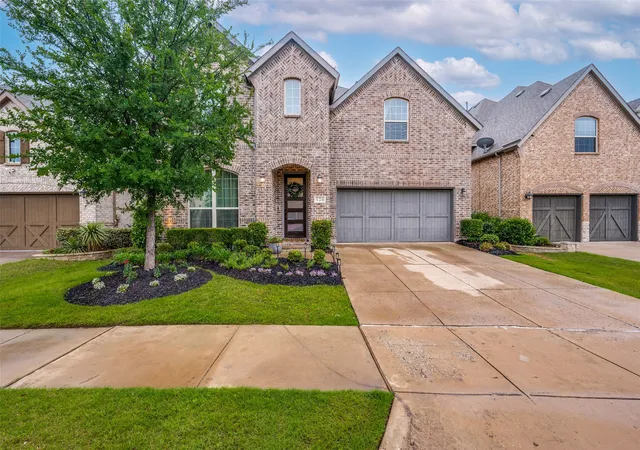 Homes for sale in Irving, TX | 126 Darbonne Ln, Irving, TX 75039 | MLS# 21258473