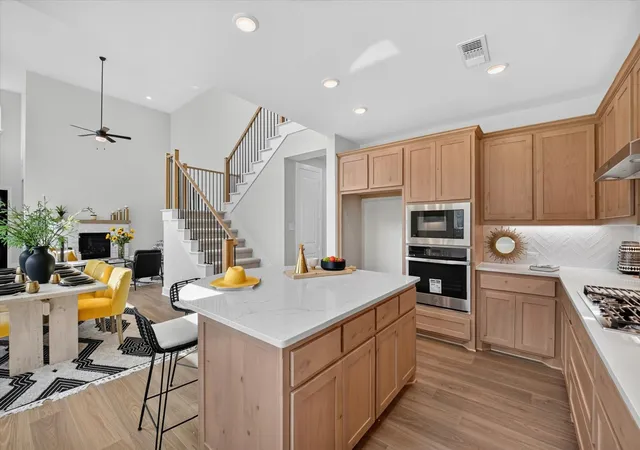 Photo 4 of Single family home for sale at 2090 Cuellar Wy, Van Alstyne, TX 75495 | MLS# 21259218 | Listing updated on 2026-09-15