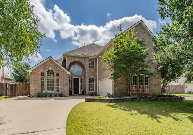 Homes for sale in Keller, TX | 217 Huffman Blf, Keller, TX 76248 | MLS# 21258756