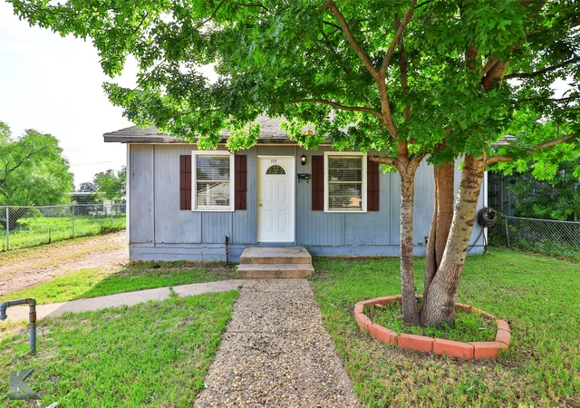 Homes for sale in Abilene, TX | 177 Maxwell Dr, Abilene, TX 79602 | MLS# 21259424