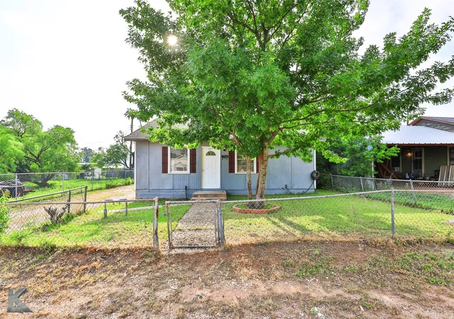 Homes for sale in Abilene, TX | 177 Maxwell Dr, Abilene, TX 79602 | MLS# 21259424