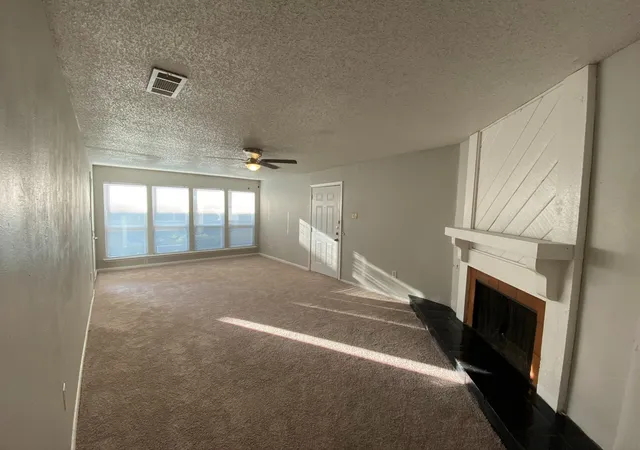 Photo 2 of Condo for sale at 9696 Walnut St #2006, Dallas, TX 75243 | MLS# 21258911 | Listing updated on 2026-07-16