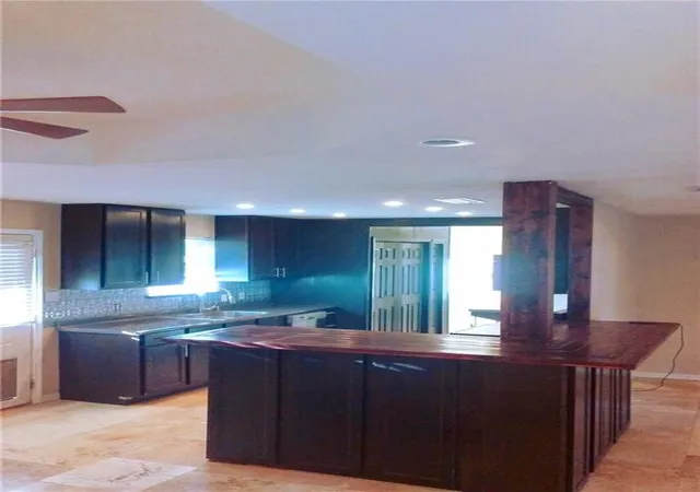 Photo 4 of Single family home for sale at 1111 N Houston St, Royse City, TX 75189 | MLS# 21253529 | Listing updated on 2026-07-22