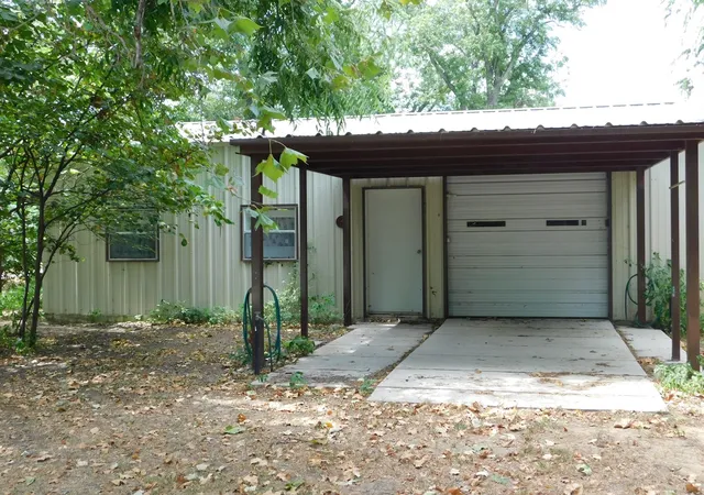 Homes for sale in Rising Star, TX | 116 S Brewster St, Rising Star, TX 76471 | MLS# 21257579