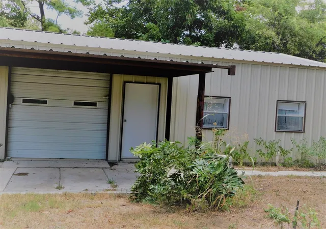 Homes for sale in Rising Star, TX | 116 S Brewster St, Rising Star, TX 76471 | MLS# 21257579