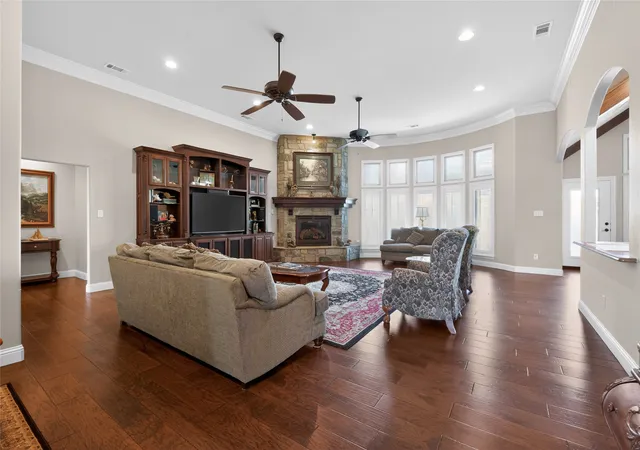 Homes for sale in Gunter, TX | 128 Whispering Winds Dr, Gunter, TX 75058 | MLS# 21239638
