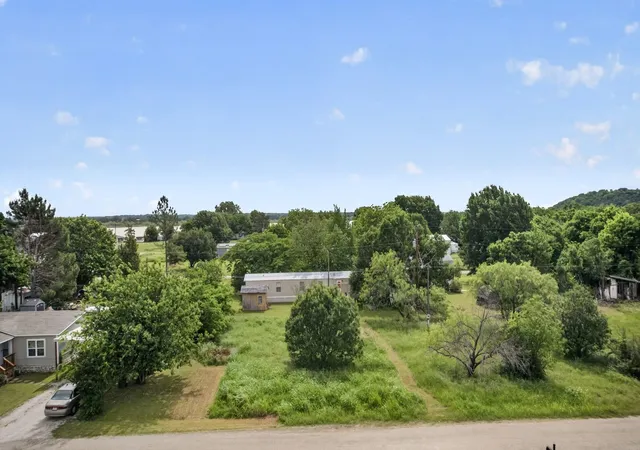 Homes for sale in Granbury, TX | 5429 Highview Dr, Granbury, TX 76048 | MLS# 21259524