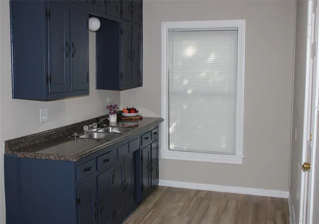 Photo 4 of Sale Pending at 3105 Mckenzie Ave, Waco, TX 76708 | MLS# 21259527 | Listing updated on 2026-10-01