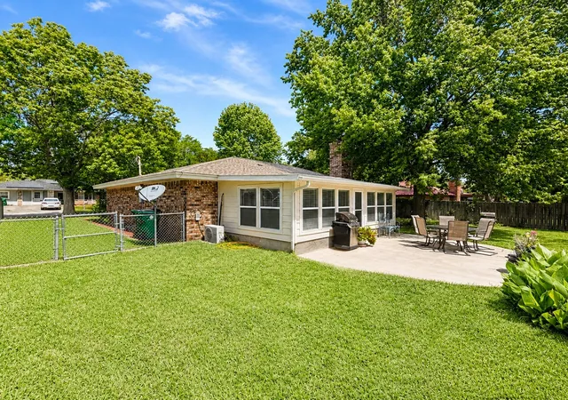 Homes for sale in Bowie, TX | 1207 Friona St, Bowie, TX 76230 | MLS# 21259550