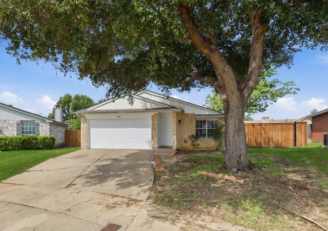 Photo 3 of Single family home for sale at 4208 Ocho Rios Dr, Fort Worth, TX 76137 | MLS# 21257026 | Listing updated on 2026-08-26
