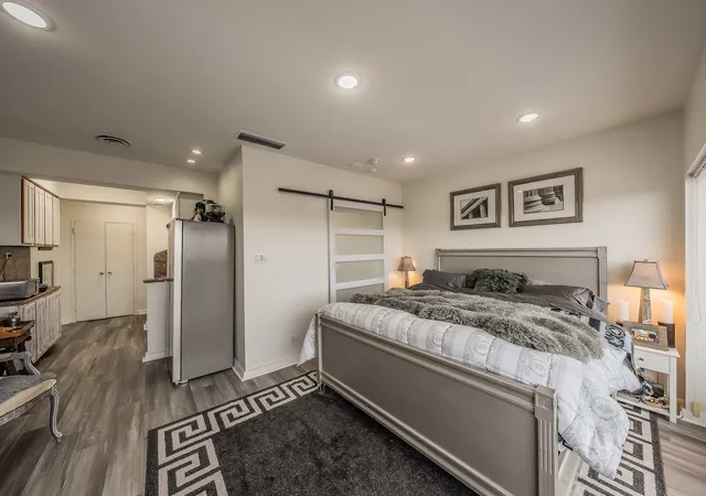 Homes for sale in Dallas, TX | 6211 W Northwest Hwy #G417, Dallas, TX 75225 | MLS# 21255075