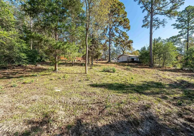 Homes for sale in Hideaway, TX | 425 Hideaway Central Ln, Hideaway, TX 75711 | MLS# 21242708