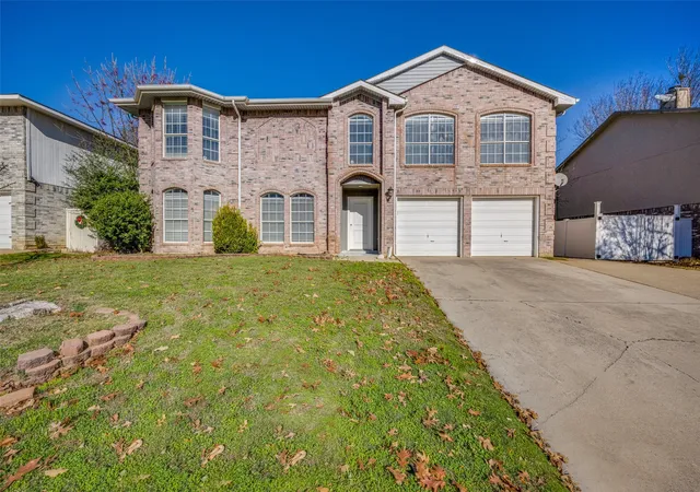 Homes for sale in Corinth, TX | 3214 Meadowview Dr, Corinth, TX 76210 | MLS# 21259643
