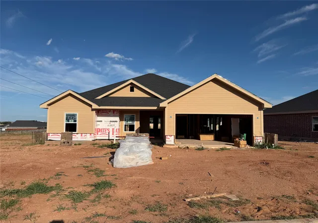 Photo 1 of Sale Pending at 7001 Glen Abbey Rd, Abilene, TX 79606 | MLS# 21259095 | Listing updated on 2026-07-20