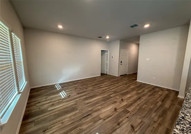 4th image of 1036 Chambray Dr, Troy, TX 76579 | MLS# 21259585