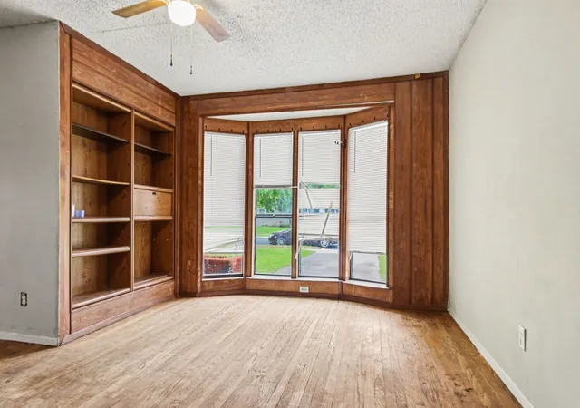 Photo 3 of Single family home for sale at 2333 S Lockhart Ave, Dallas, TX 75228 | MLS# 21252705 | Listing updated on 2026-09-03