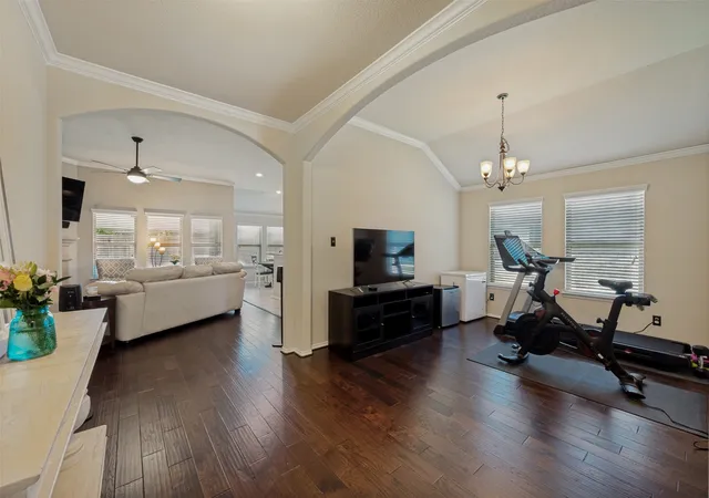 Photo 3 of Single family home for sale at 11505 Parade Dr, Frisco, TX 75036 | MLS# 21257752 | Listing updated on 2026-07-20